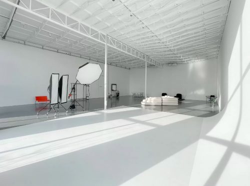 Kult Studio - 5 великих залів біля метро Почайна • 2024 • RoomRoom 1