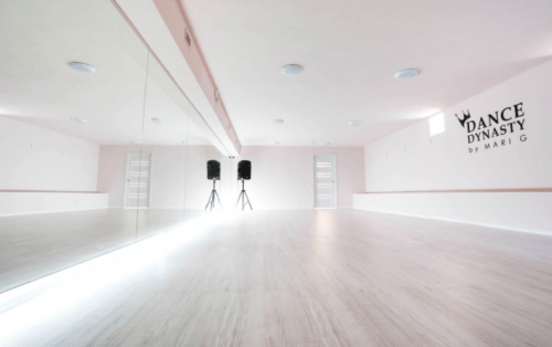 Dance Dynasty By Mari G - 3 танцювальних зали на Печерську • 2024 • RoomRoom 6