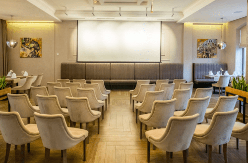 Redling - 2 стильних конференц зали у Одесі • 2024 • RoomRoom 1