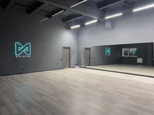 Mixstyle 2 - танцювальна студія з 2 залами на Троєщині • 2024 • RoomRoom 3